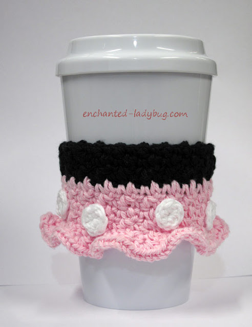 Free Crochet Minnie Mouse Coffee Cup Cozy Pattern